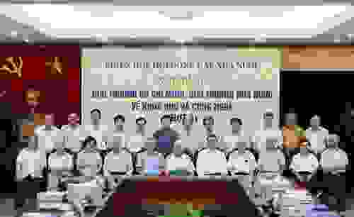Nhiều nhà KH ĐHQGHN là tác giả, đồng tác giả CT được đề nghị trao tặng Giải thưởng Hồ Chí Minh, Giải thưởng Nhà nước đợt 5