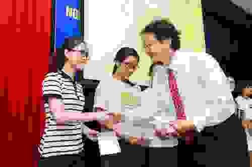 Chào đón K61 ngành Việt Nam học