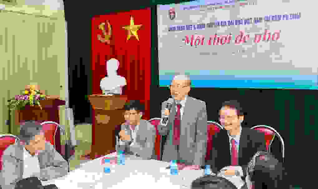 Xúc động câu chuyện của những giáo viên đi dạy tiếng Việt ở Căm-pu-chia