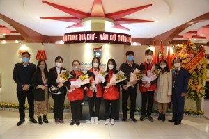 Học sinh Trường THPT Chuyên KHXH&NV đạt 04 giải trong kỳ thi HS giỏi Quốc gia