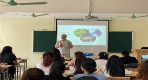 Dr Edward Lahiff giving a lecture on career prospects in international development for the undergraduates of the Faculty of International Studies, VNU-USSH