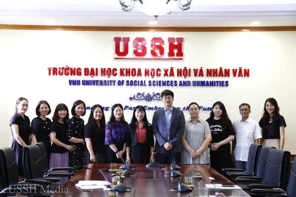 VNU-USSH hợp tác chặt chẽ với AKS triển khai Dự án hạt giống Hàn Quốc học