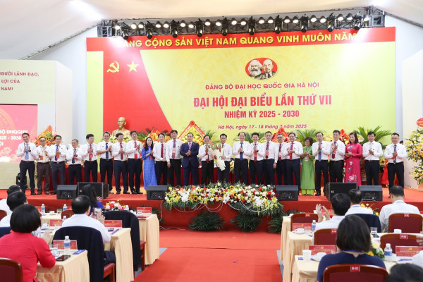Đại hội đại biểu Đảng bộ ĐHQGHN lần thứ VII, nhiệm kỳ 2025-2030: Đổi mới sáng tạo - Trách nhiệm quốc gia - Phát triển đột phá