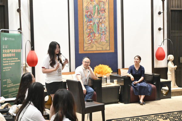 Sinh viên Khoa Du lịch học tham dự Chương trình Hè Du lịch Di sản Văn hoá & Truyền thông 2025 tại Trung Quốc