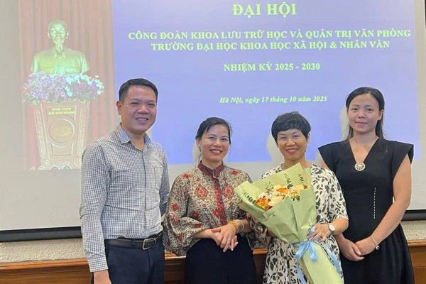 Đại hội Công đoàn Khoa Lưu trữ học và Quản trị văn phòng nhiệm kỳ 2025–2030: Phát huy tinh thần đoàn kết, trách nhiệm và sáng tạo