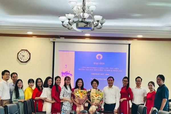 Đại hội Công đoàn nhiệm kỳ 2025-2030 Khoa Thông tin - Thư viện