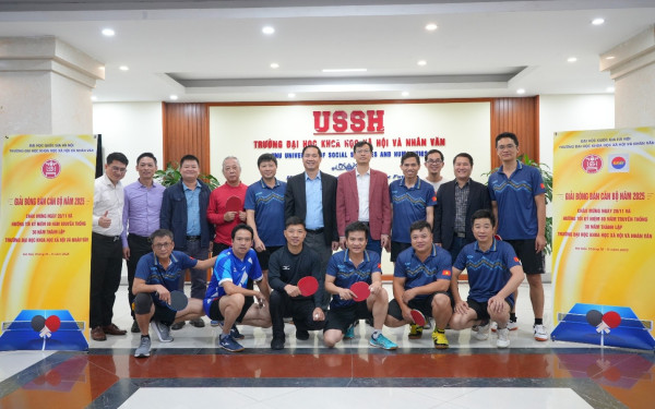 Giải thi đấu bóng bàn cán bộ Trường ĐHKHXH&NV năm 2025