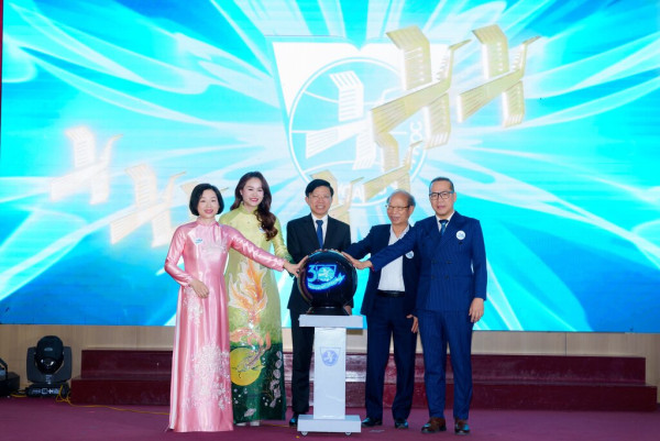 30 năm tiên phong xây dựng nguồn nhân lực du lịch chất lượng cao