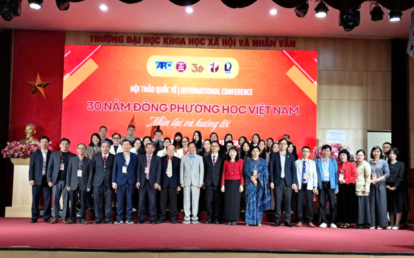 Chìa khóa để sinh viên Đông phương học thích ứng trong bối cảnh toàn cầu hóa và kỷ nguyên hội nhập, vươn mình