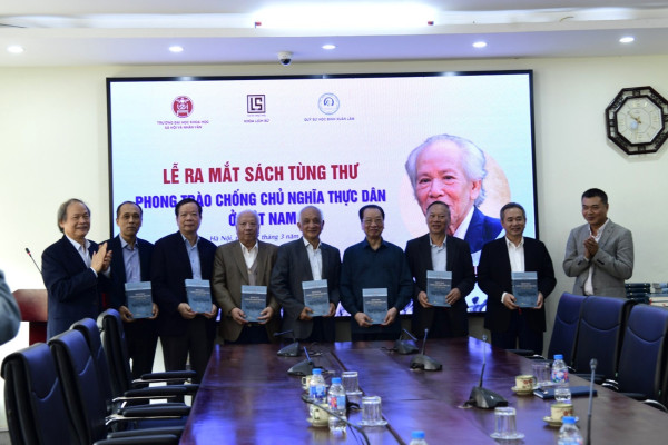 Lễ ra mắt sách Tùng thư “Phong trào chống chủ nghĩa thực dân ở Việt Nam” của GS.NGND Đinh Xuân Lâm