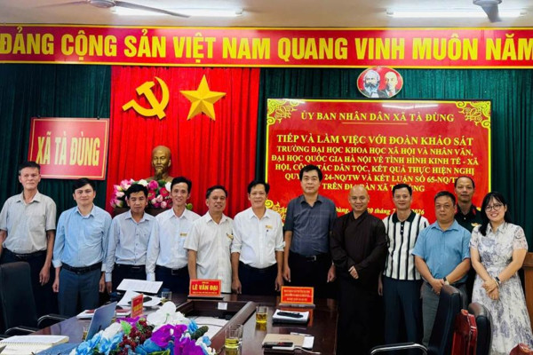 Trường Đại học Khoa học Xã hội và Nhân văn tăng cường vai trò trong phân tích, đánh giá và hoàn thiện chính sách dân tộc