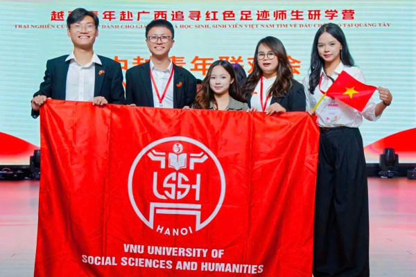 Tuổi trẻ Nhân văn tham gia “Hành trình đỏ nghiên cứu, học tập” năm 2026 tại Trung Quốc