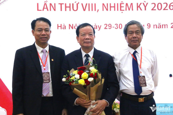 GS.TS Nguyễn Văn Kim làm Chủ tịch Hội Khoa học Lịch sử Việt Nam