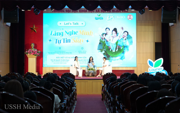 VNU-USSH đồng hành cùng tân sinh viên trên hành trình trưởng thành