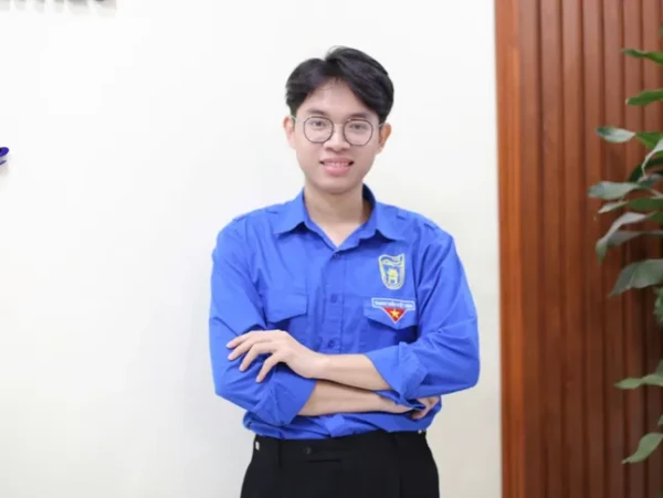 Nam sinh năm 3 ngành Báo chí từ một chàng trai nhút nhát đến cán bộ Đoàn - Hội nhiệt huyết