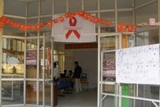 Sinh viên ĐHKHXH&NV tuyên truyền về phòng chống HIV/AIDS