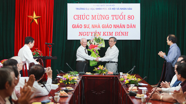 Chúc mừng GS.NGND Nguyễn Kim Đính tuổi 80