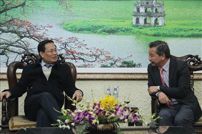 Vice Director of VNU Nguyen Huu Duc visited USSH on the occasion of Tet holiday