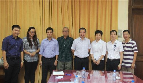 Tiếp và làm việc với Viện Nghiên cứu Trung Quốc-ASEAN, Đại học Quảng Tây (Trung Quốc)