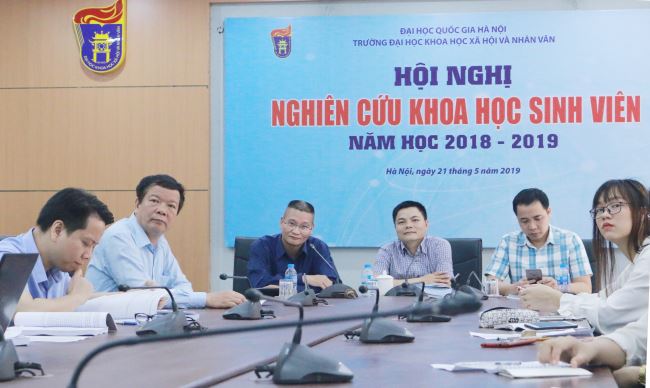 Khoa Đông phương học giành giải Nhất tập thể NCKH sinh viên năm học 2018-2019