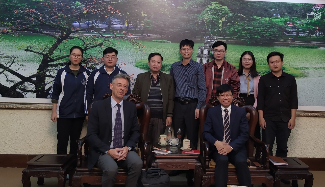 VIETNAMICA: first fellowships to be granted