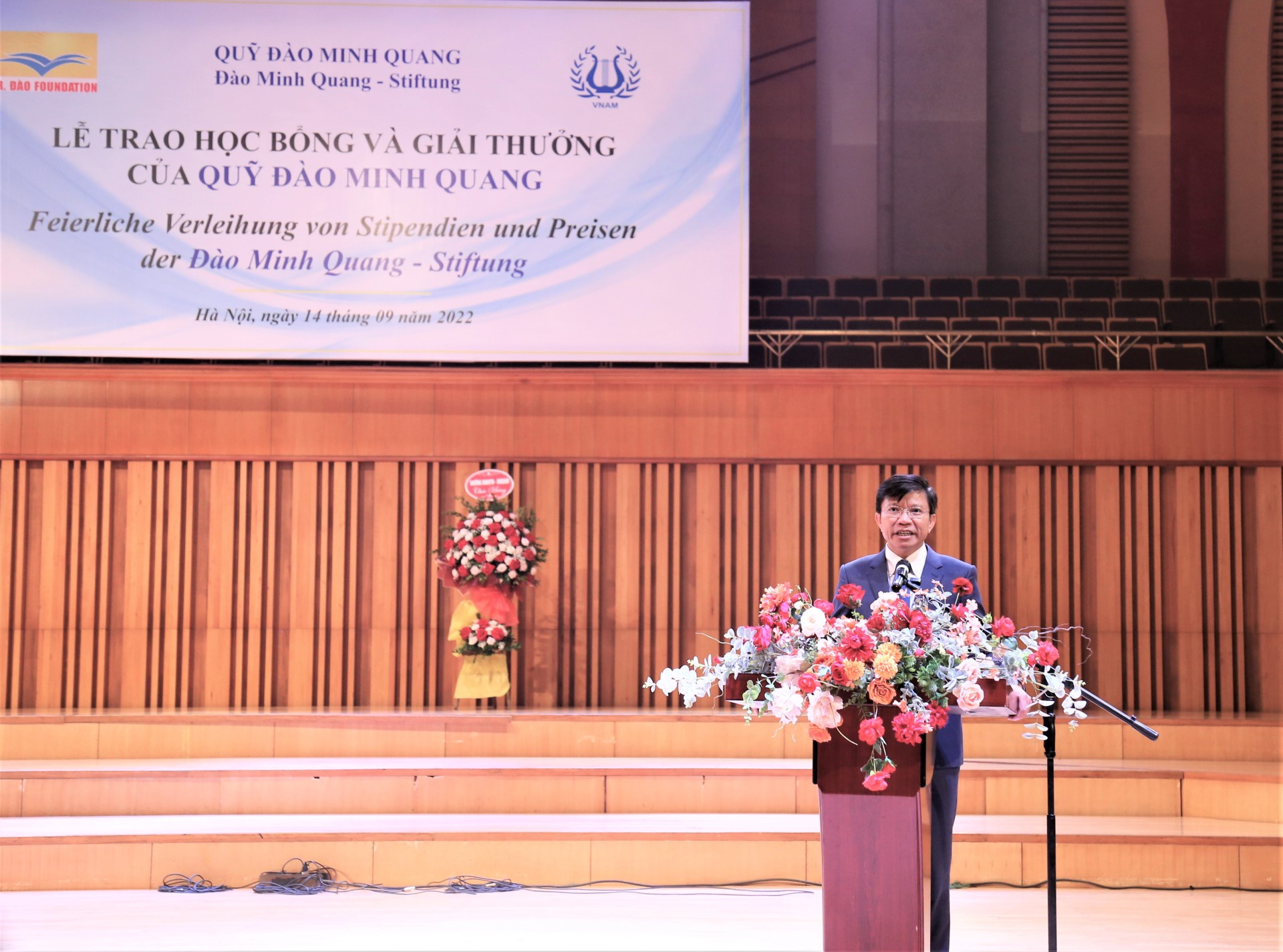 Lễ trao học bổng Đào Minh Quang: trao gửi niềm tin và tình yêu với đất nước, con người, văn hóa Việt Nam cho thế hệ trẻ