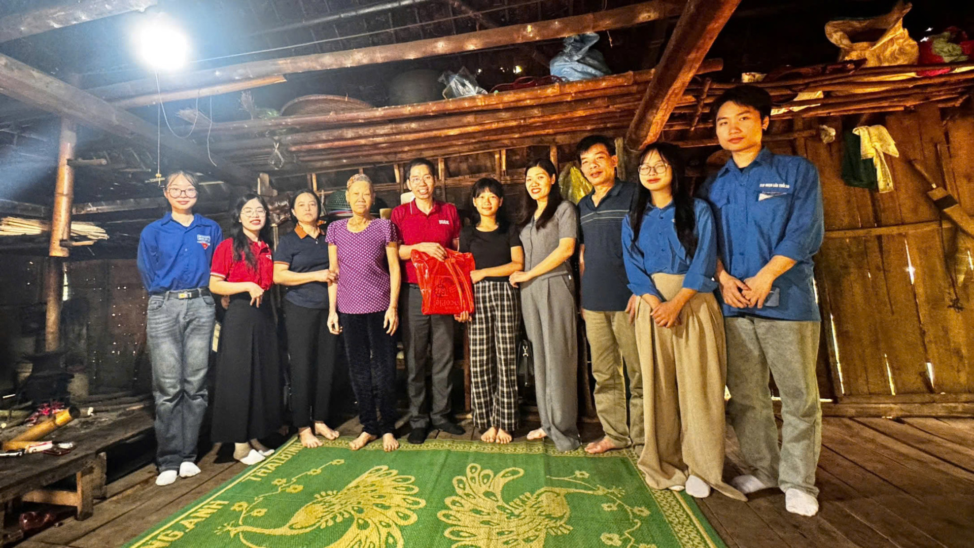 Ảnh Khoa TT TV2