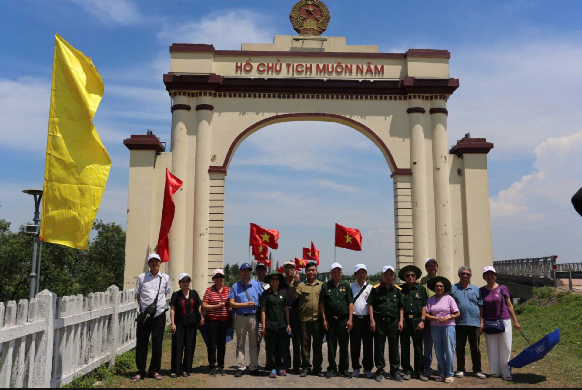 Địa đạo Vinh Mốc