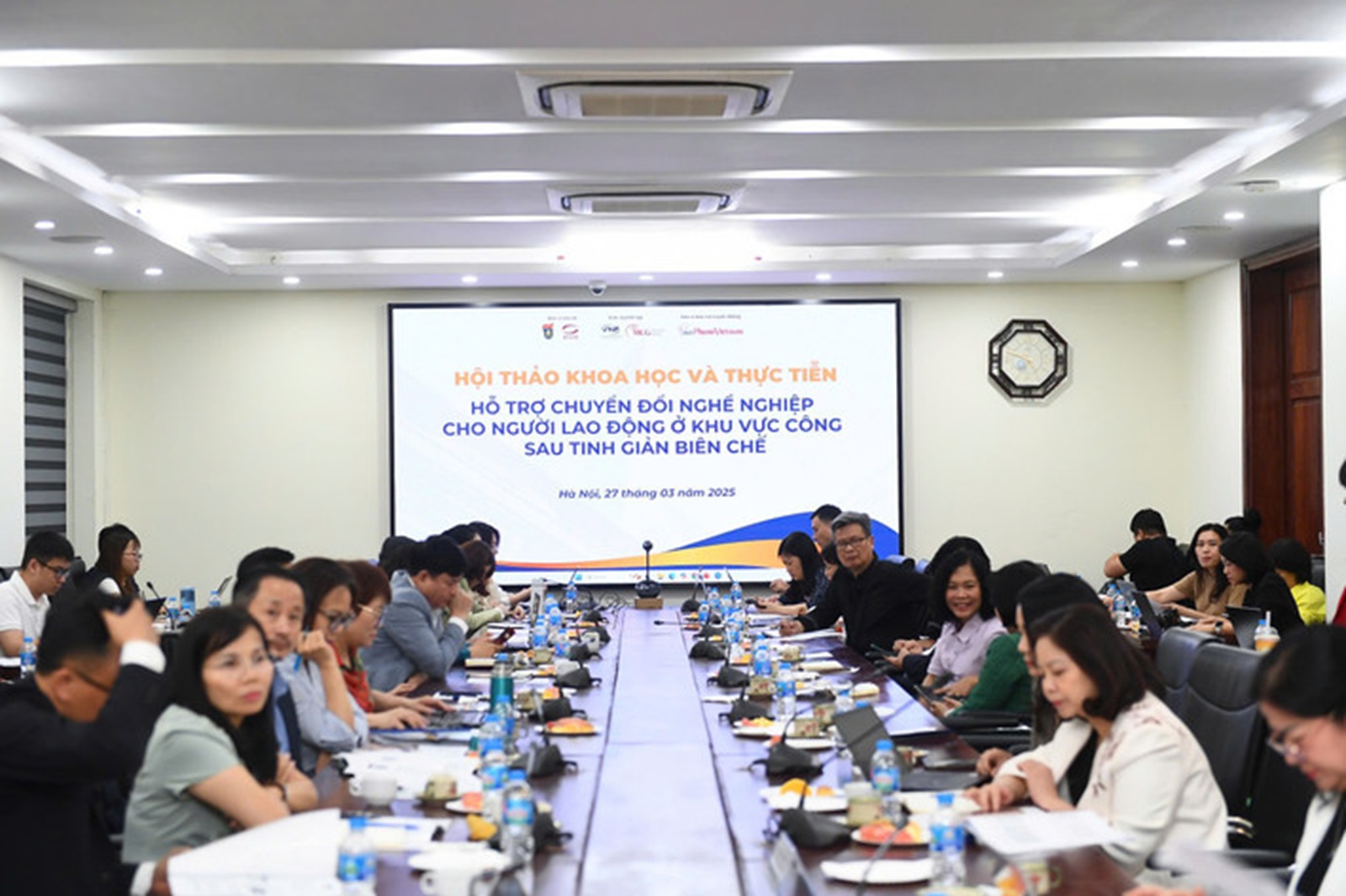 Hội thảo chuyển đổi nghề nghiệp