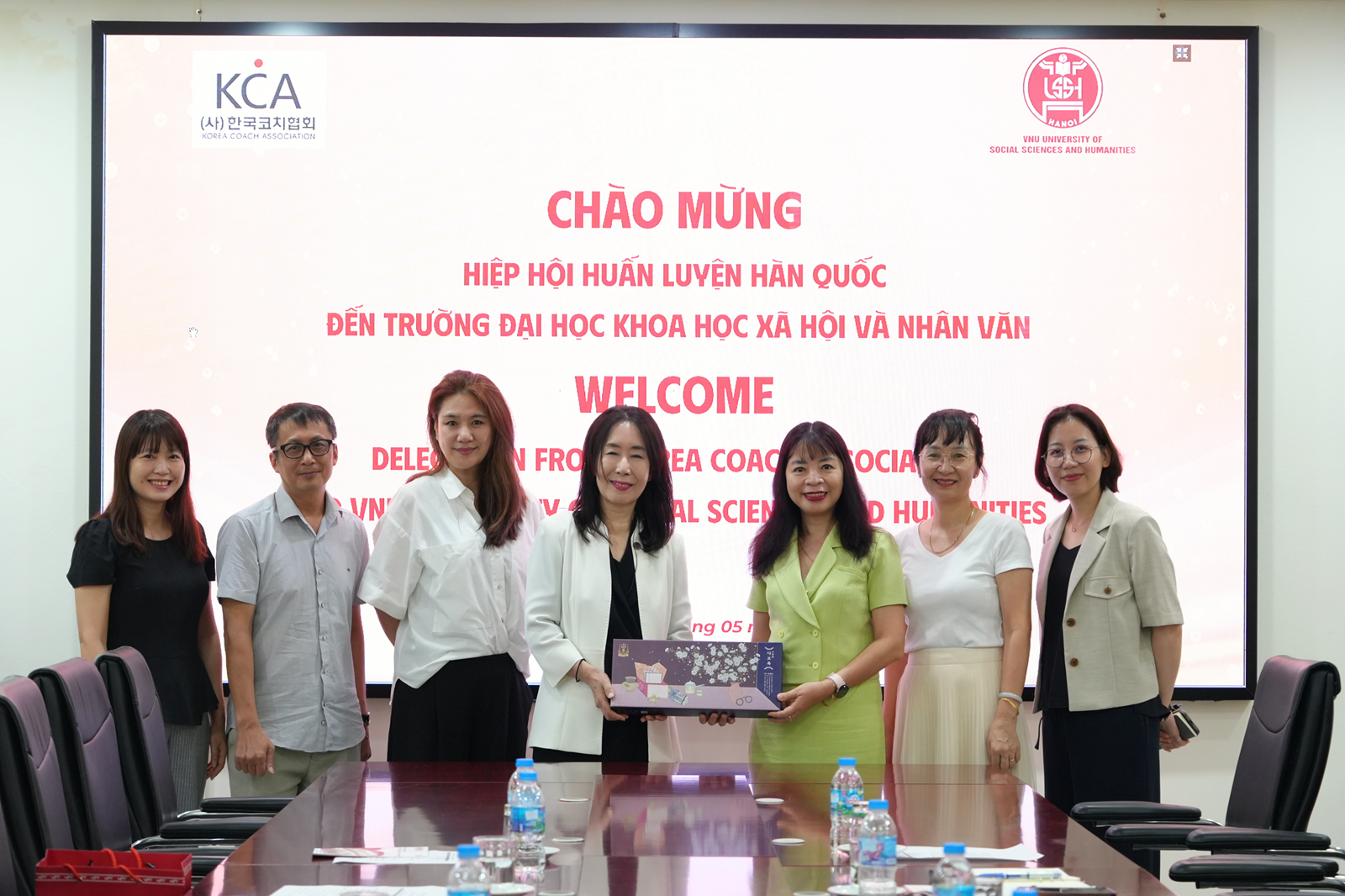 USSH ký kết Biên bản ghi nhớ hợp tác với Hiệp hội Huấn luyện Hàn Quốc