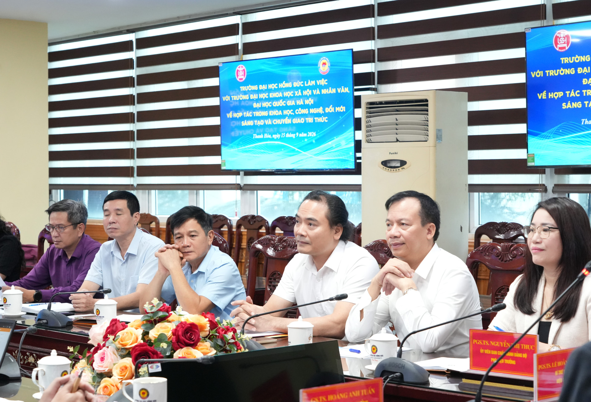 USSH DH Hong Duc (3)