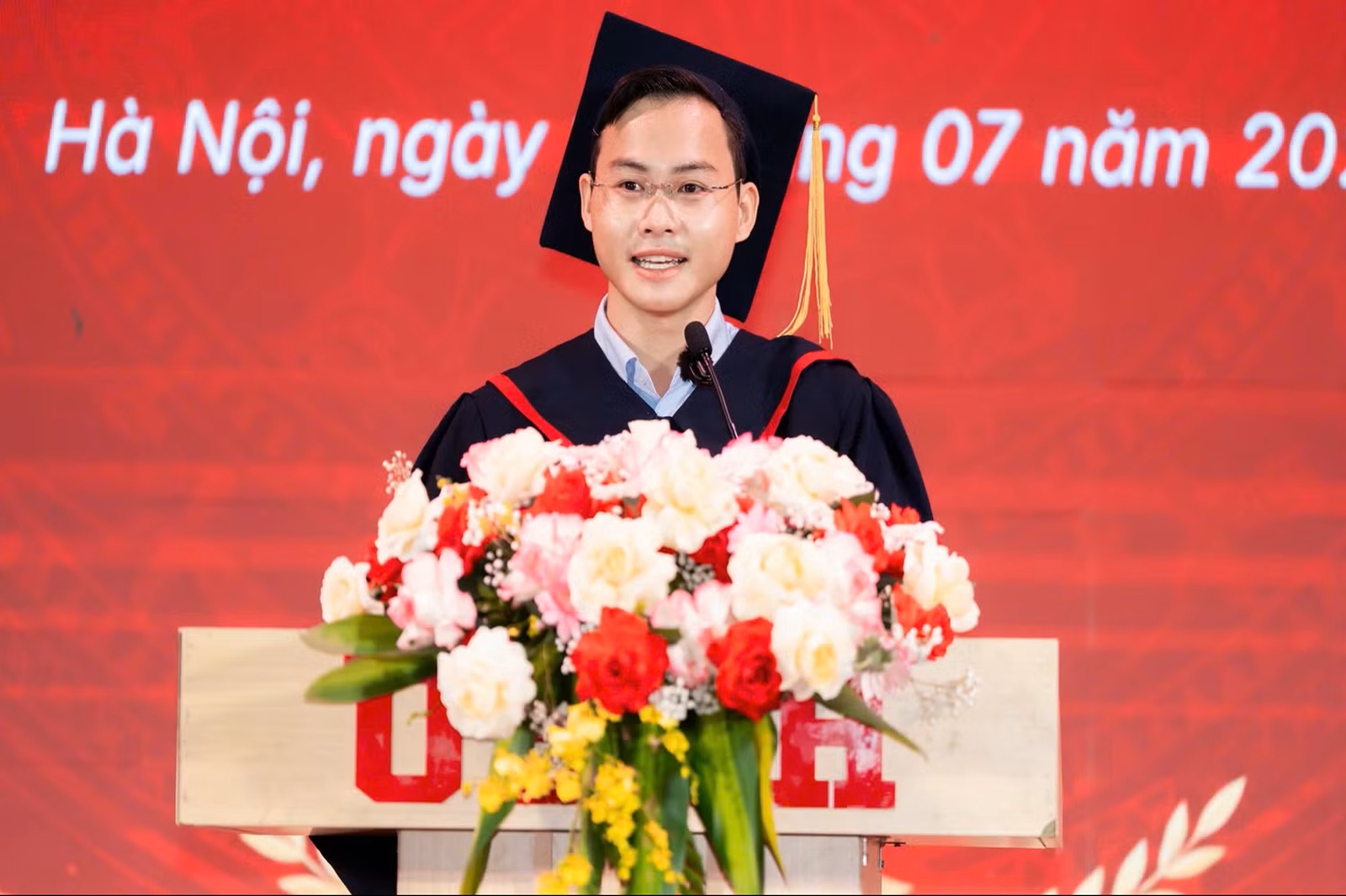 Võ Hữu Thắng – thủ khoa đầu ra năm 2026 ngành Chính trị học, Khoa Chính trị và Quốc tế học, Trường Đại học Khoa học Xã hội và Nhân văn, Đại học Quốc gia Hà Nội